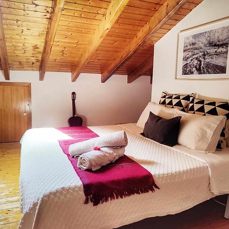 Homestay Attic Private Bedroom Aljezur Kültér fotó
